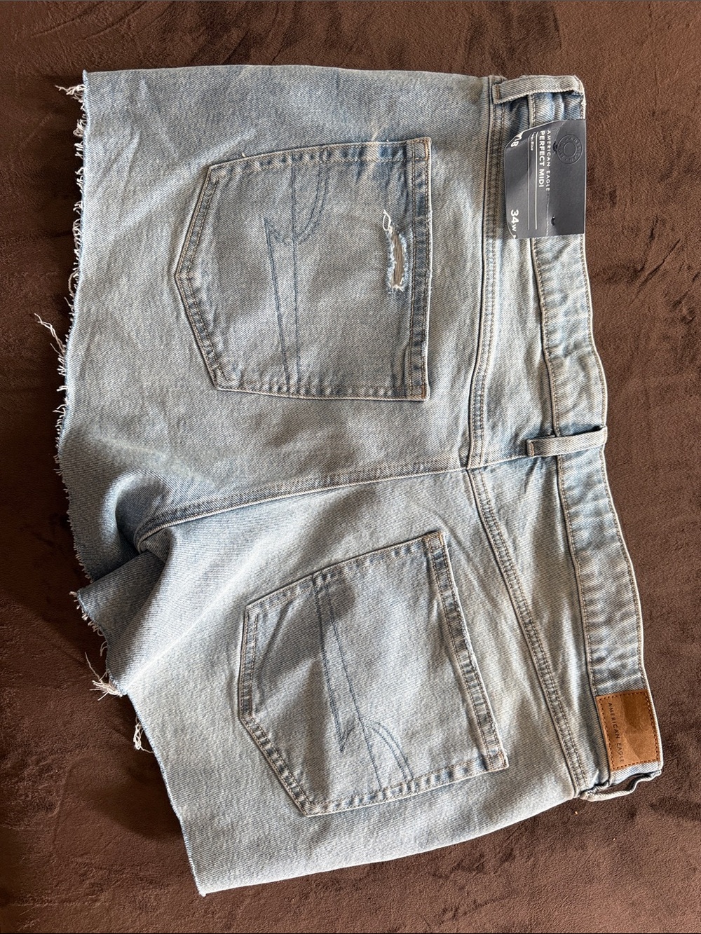 American Eagle Perfect Midi Light Wash Women’s Denim Shorts - Brand:
